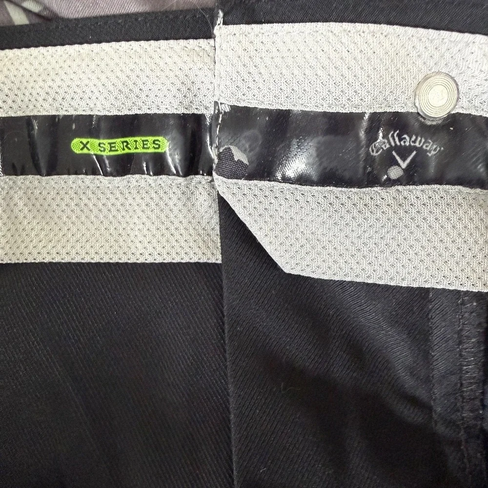 Callaway Golf X-Series Black Cargo Shorts Mens 44B Performance Athletic Sporty